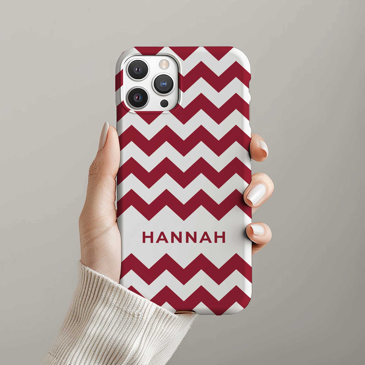 Add a bold touch of Arkansas pride to your phone with our zigzag phone case.