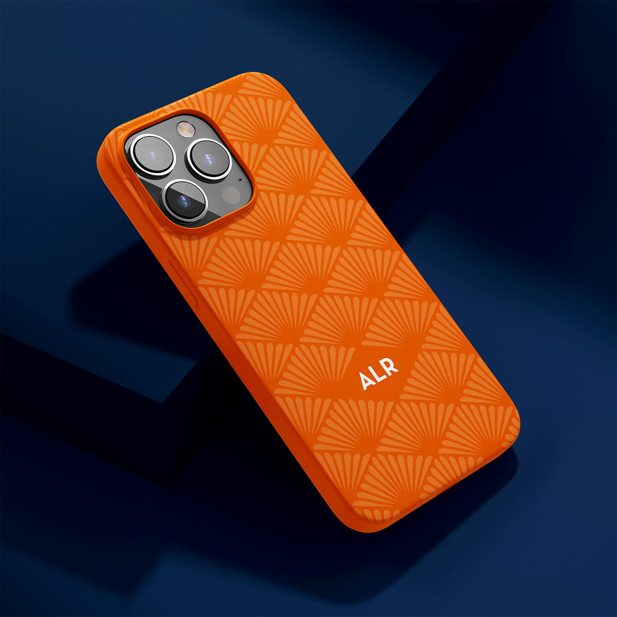 Personalizable orange fan blade diamond grid phone case for Auburn fans – a sleek, luxurious design to show off your Tiger pride with a custom touch!