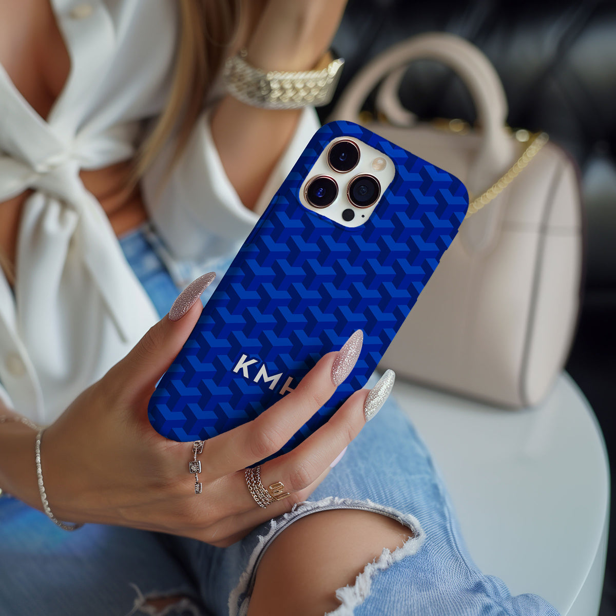 Personalizable Gator blue phone case for University of Florida fans – a sleek, luxurious design to rep your Gator pride with a custom touch!