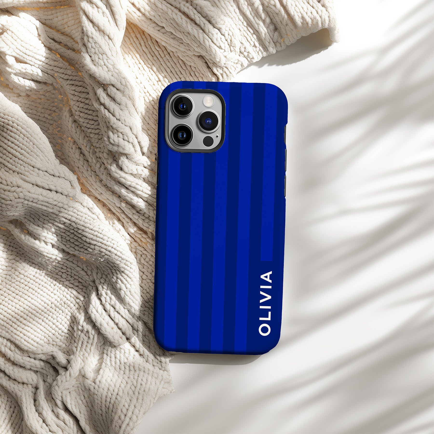 Personalizable blue and white wide striped phone case for University of Florida fans – a fun, classic preppy design that adds timeless style and a personalized touch to your Gator spirit