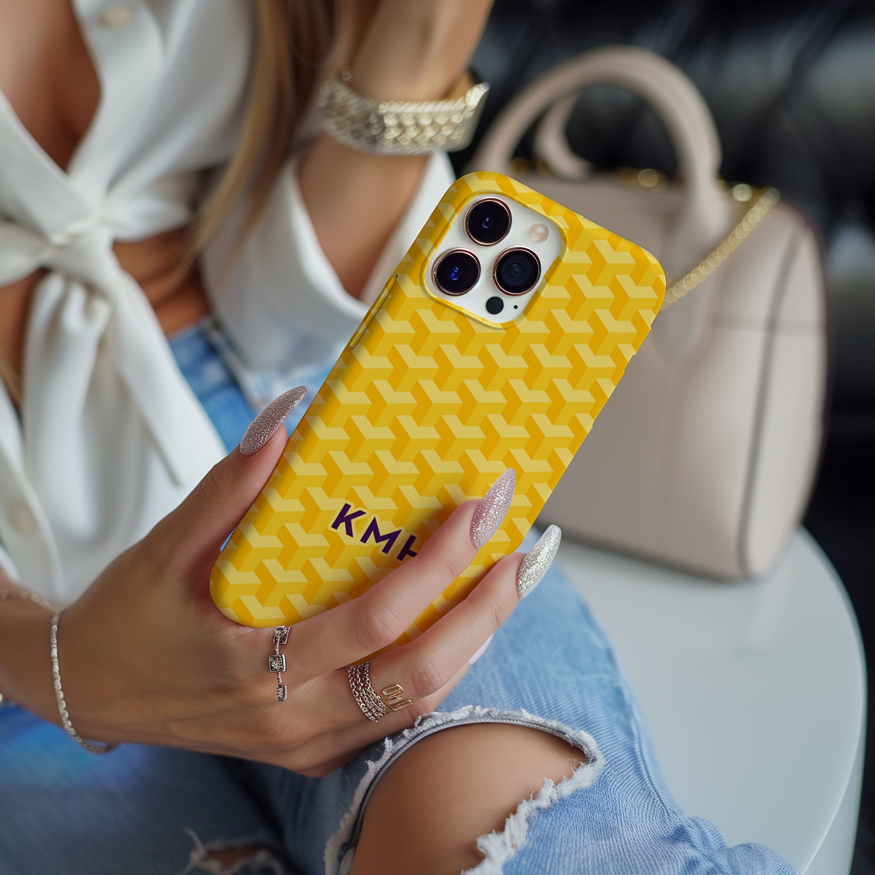 Geometric perfection in yellow gold for LSU Fans who want to personalize their phones in style.